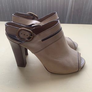 Vintage Open toed Chloe calfskin heeled mules